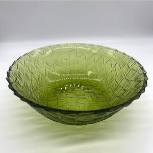 Indiana Glass Co Vtg Avocado Green Basketweave Glass Bowl 9" inches Kitchen